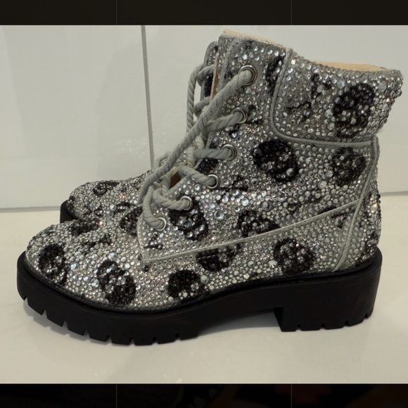 Betsy Johnson Sparkle Skull Boots - Picture 1 of 7